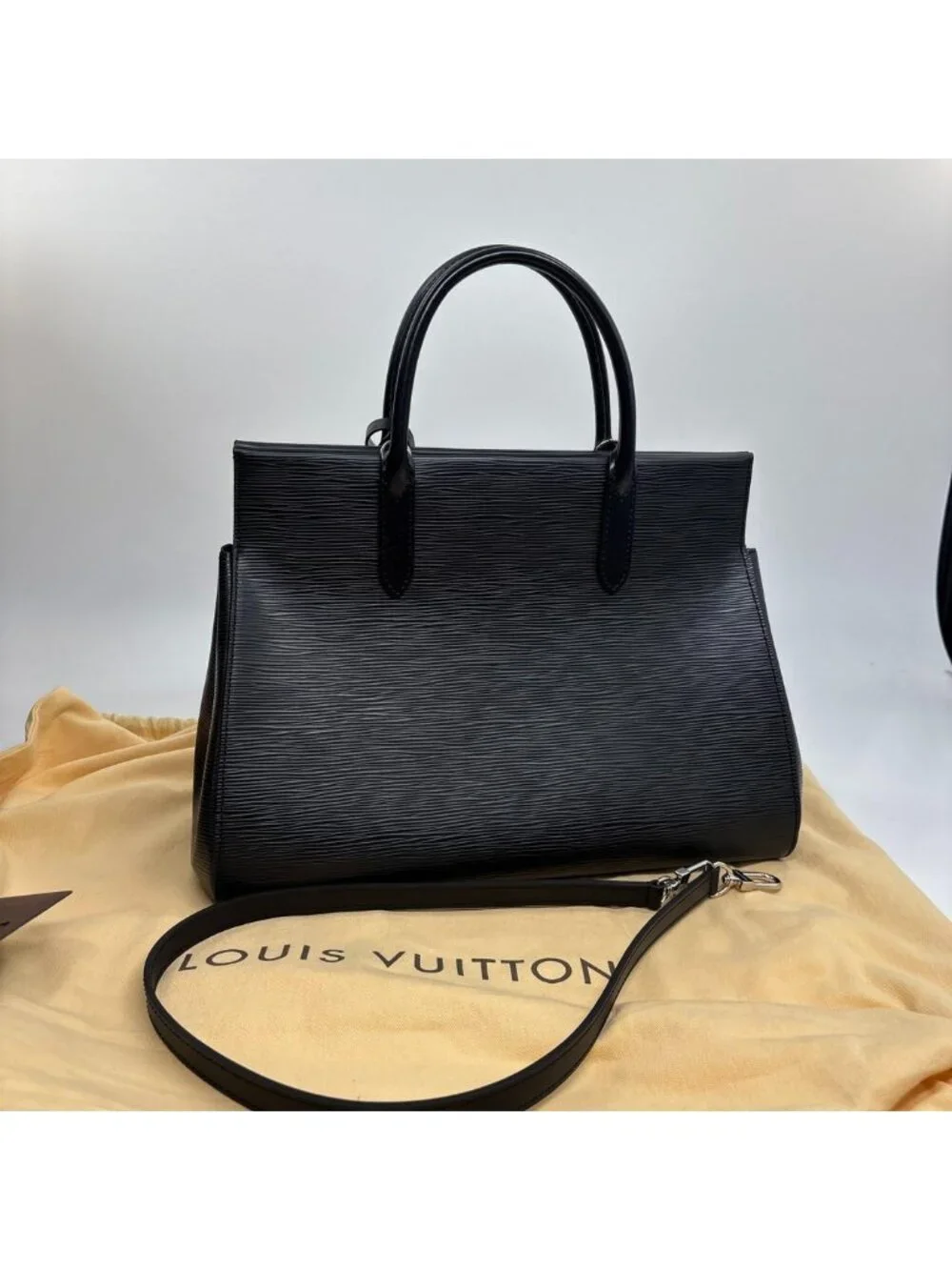 Louis Vuitton Epi Ma Roulis MM Handbag